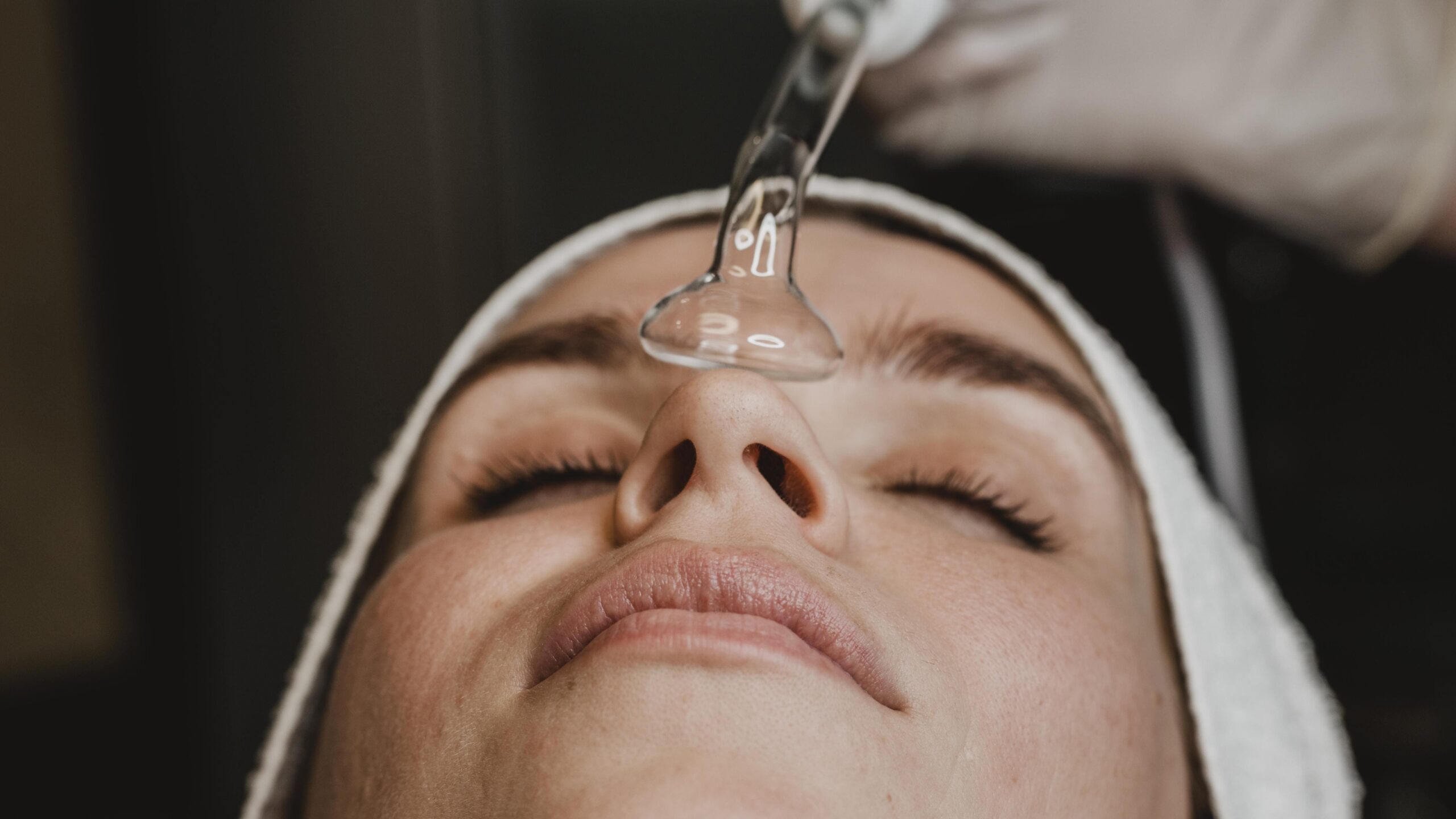 Hydro­dermabrasion : le soin qui fidélise durablement votre clientèle